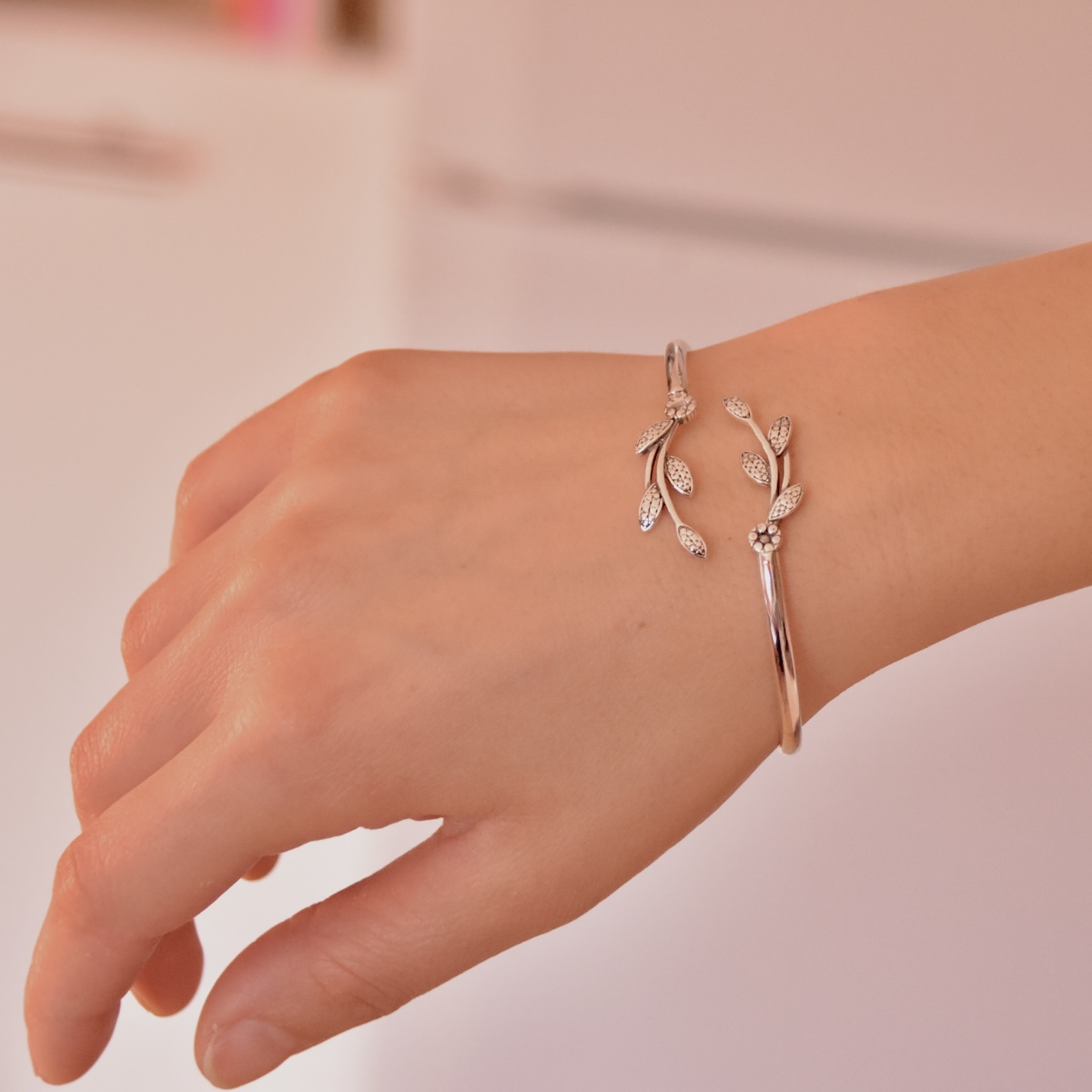 Sterling Silver Bracelet “Leaf Whisper” – Nature-Inspired Bangle - Image 2