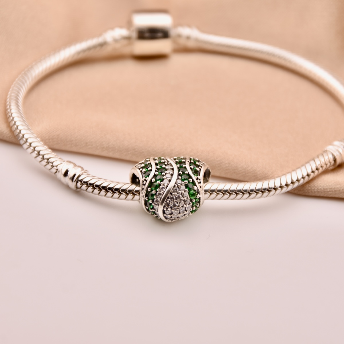 Sterling Silver 925 Sparkling Heart Bracelet Bead Charm "Green Wave" - Silver Image 2