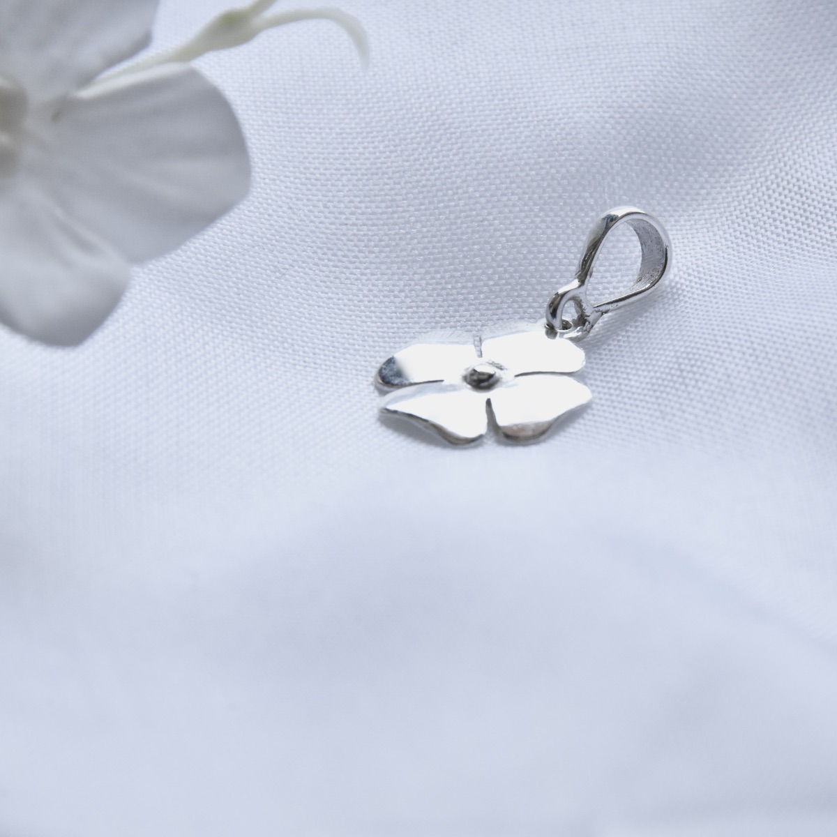 Four Leaf Clover Pendant Sterling Silver 925 Charm Unisex Jewellery "Simplicity" - Image 2