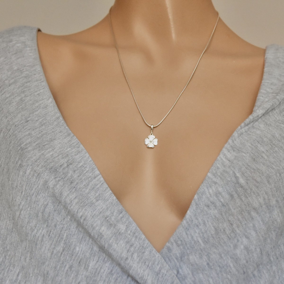 Four Leaf Clover Pendant Sterling Silver 925 Charm Unisex Jewellery "Simplicity" - Image 4