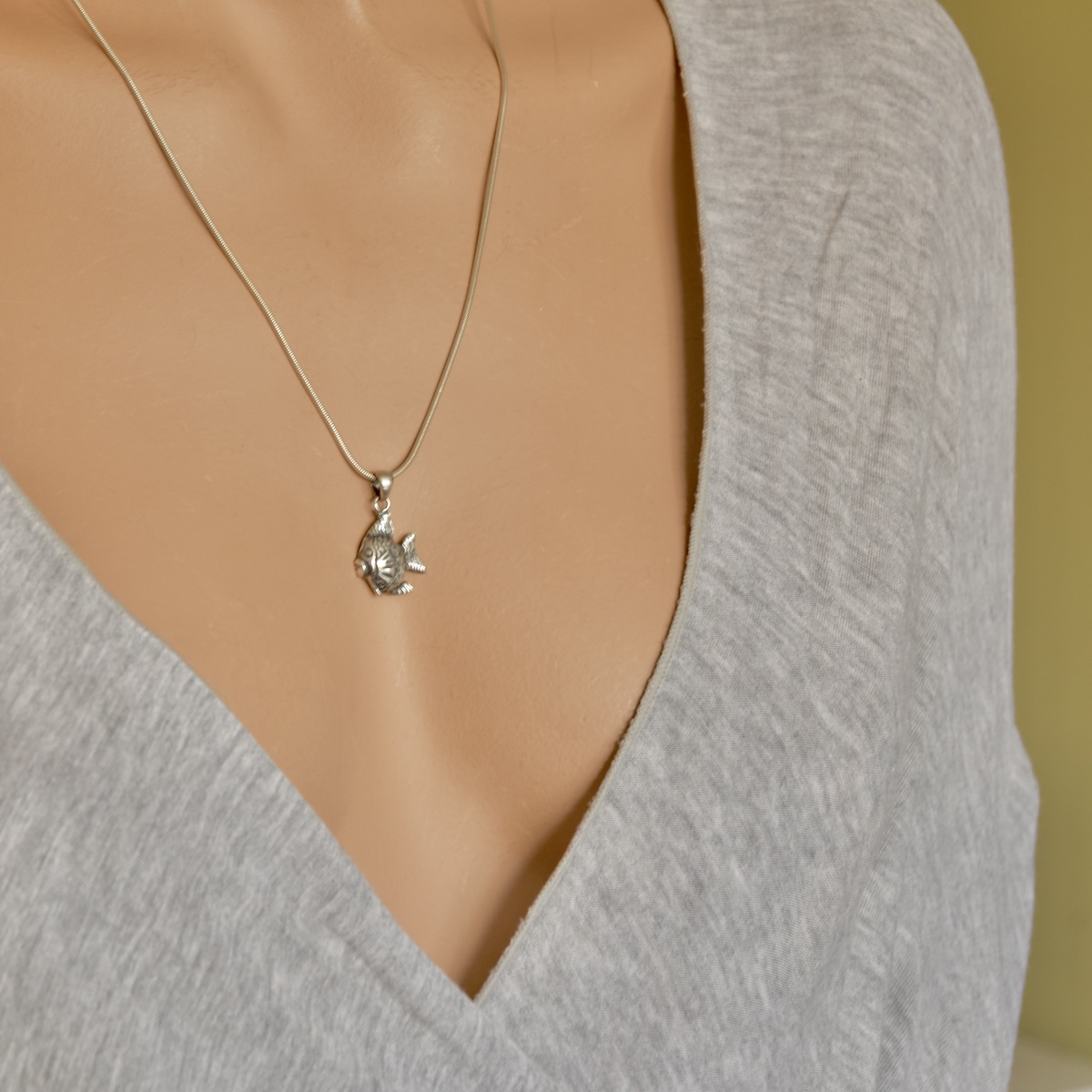 Sterling Silver .925 Fish Necklace Pendant Large Sea Animal Charm Unisex Nautical Jewellery Present Gift Idea - Image 3