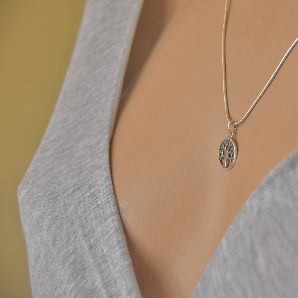 Small Tree of Life Sterling Silver 925 Necklace Pendant Charm - Image 5