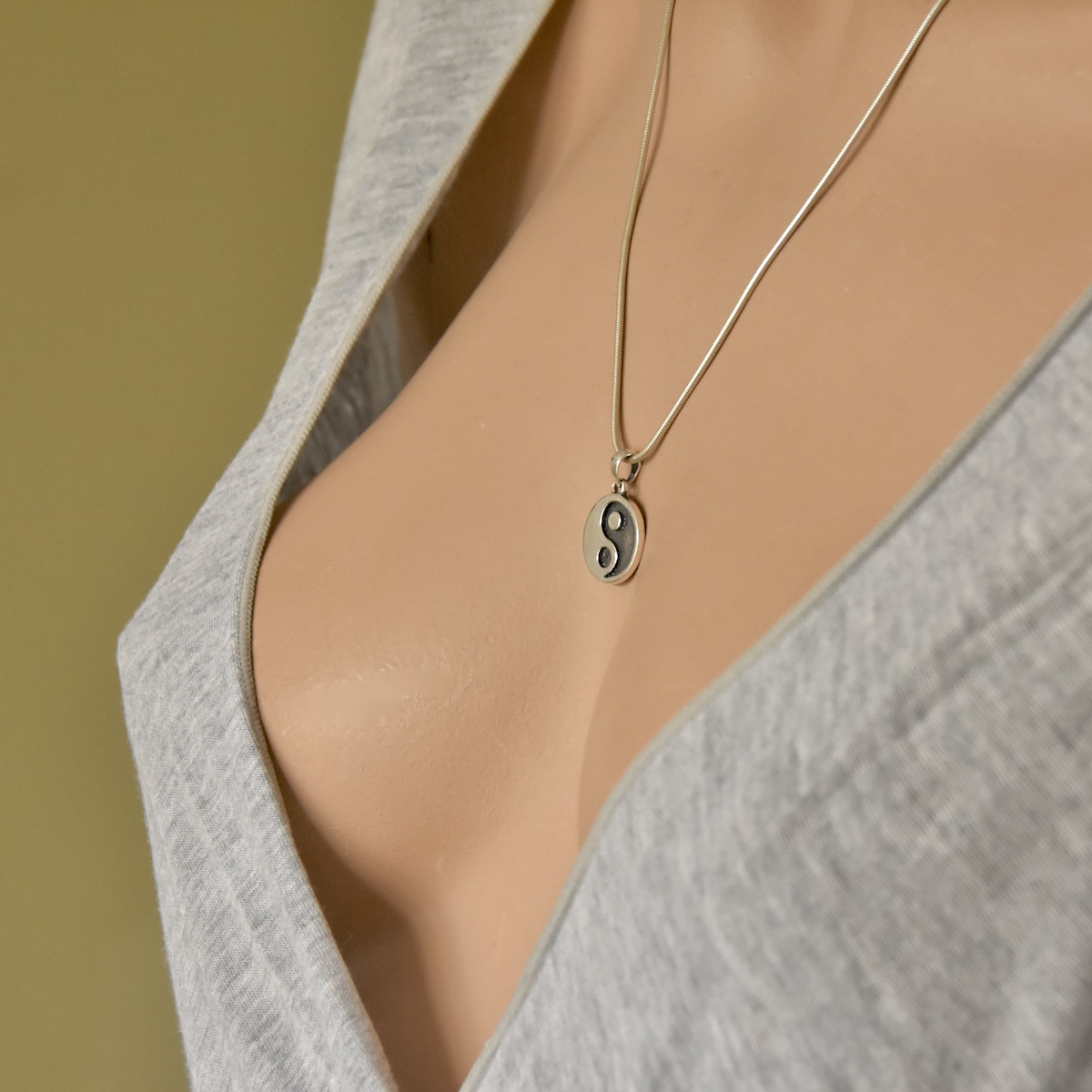 Sterling Silver 925 Yin Yang Pendant Spiritual Balance Necklace Charm Jewelry - Image 3