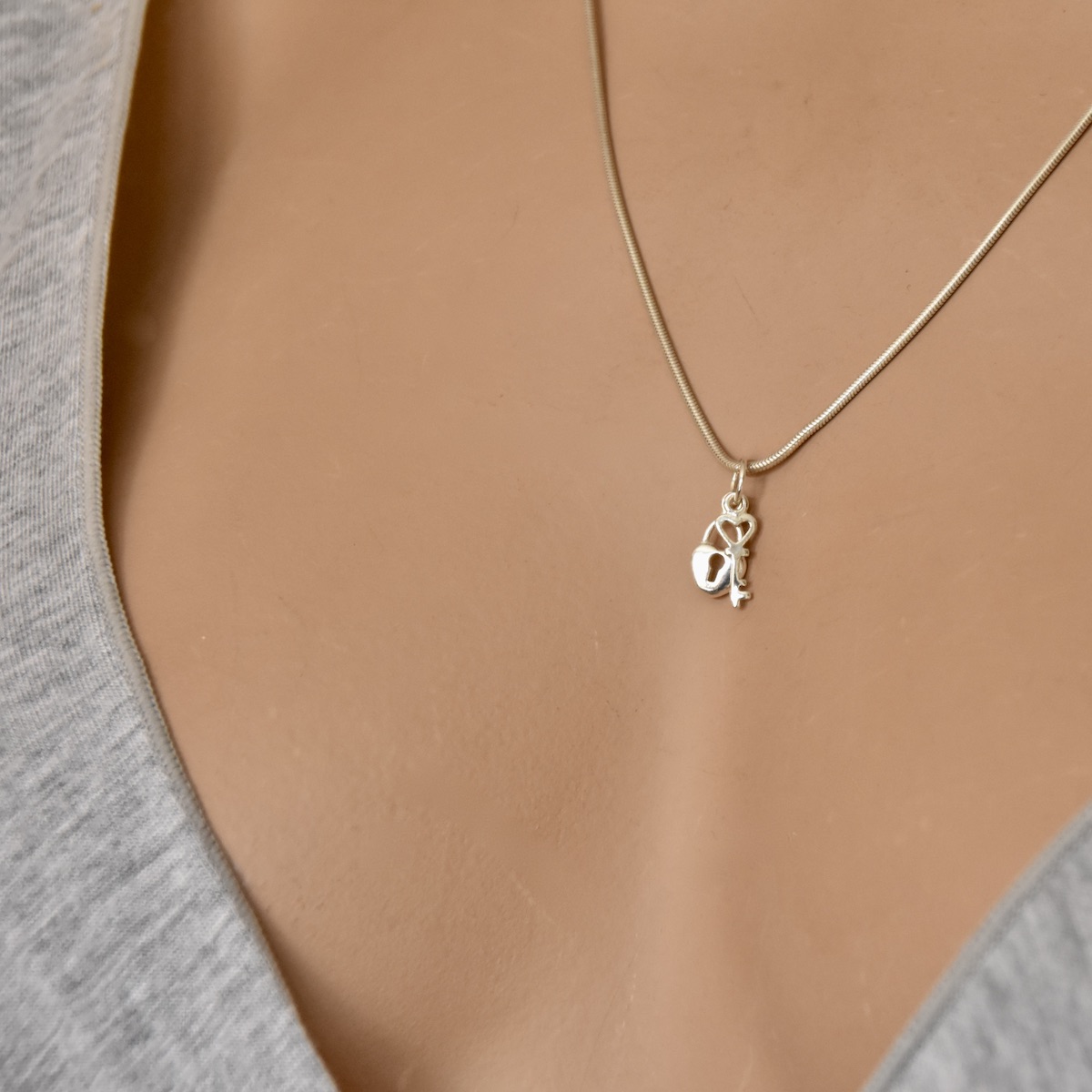 Key Love Padlock Small Pendant Sterling Silver .925 Heart Lock Charm Necklace Friendship Jewellery Gift Present - Image 4