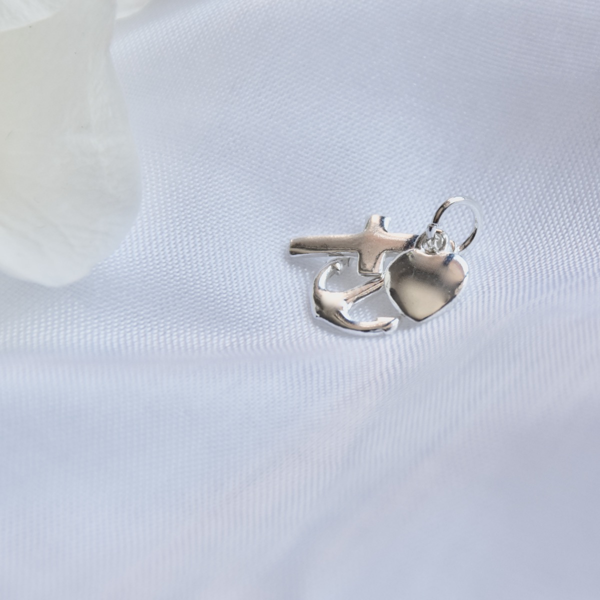 Trinity of Love, Faith, and Hope Sterling Silver 925 Unisex Pendant with Heart, Cross, and Anchor Charms - Image 2