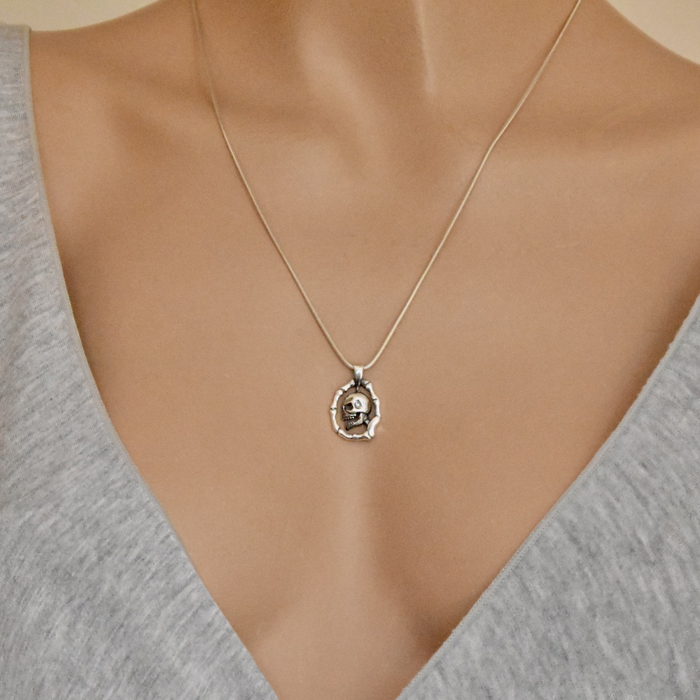 Round Bones Unisex Skull Pendant Sterling Silver 925 Necklace Charm Jewellery - Image 3