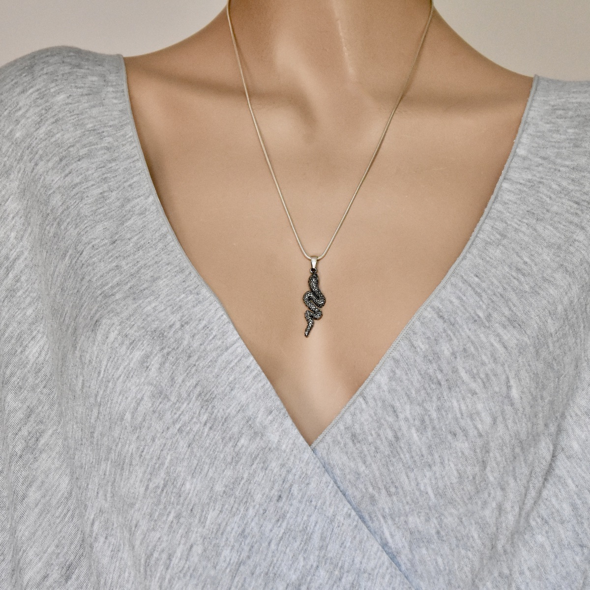 Snake Sterling Silver 925 Oxidised Pendant Crawling Shape Charm Jewellery Gift - Image 3