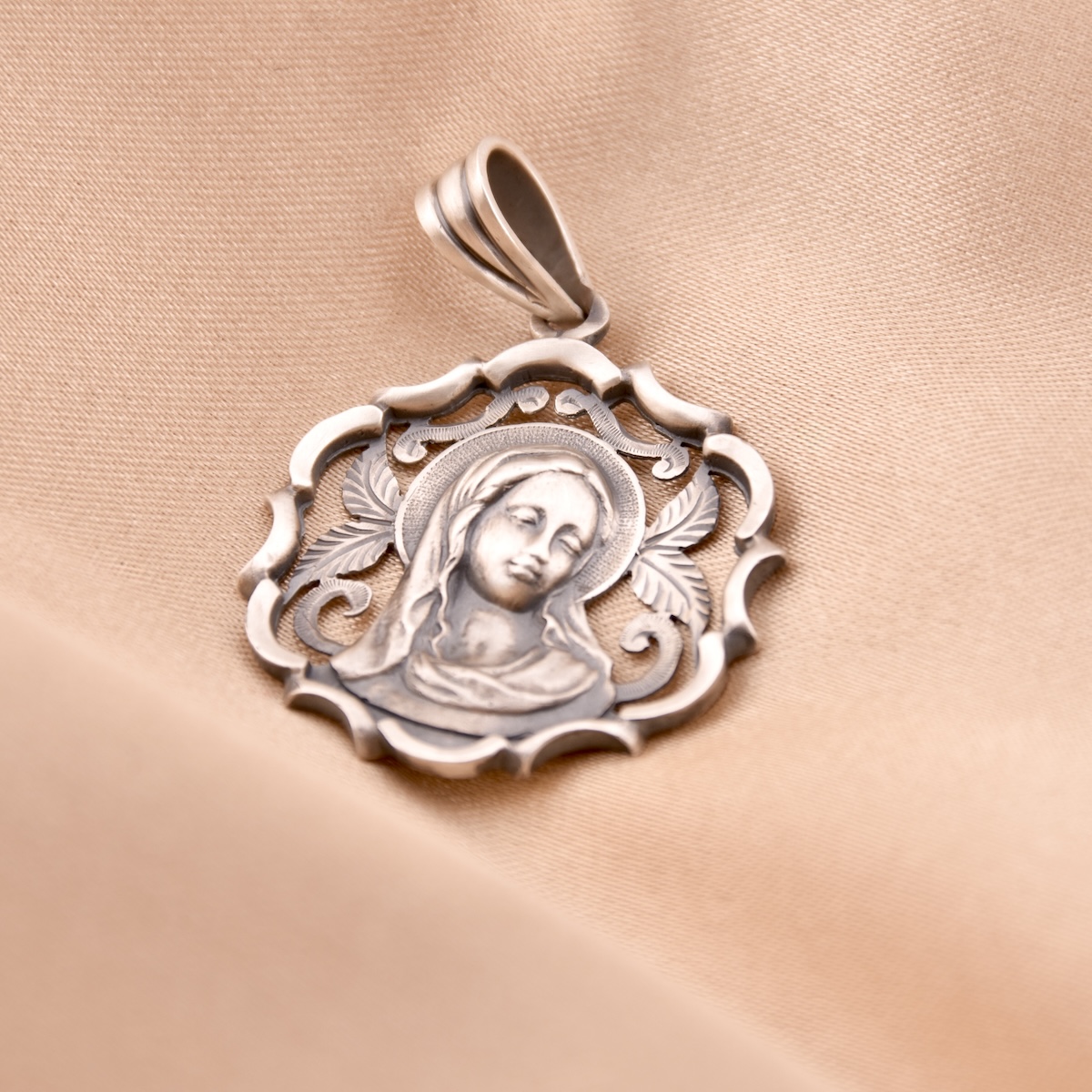 Sterling Silver 925 Necklace Pendant Virgin Mary Mother of God Religious Jewelry - Image 2