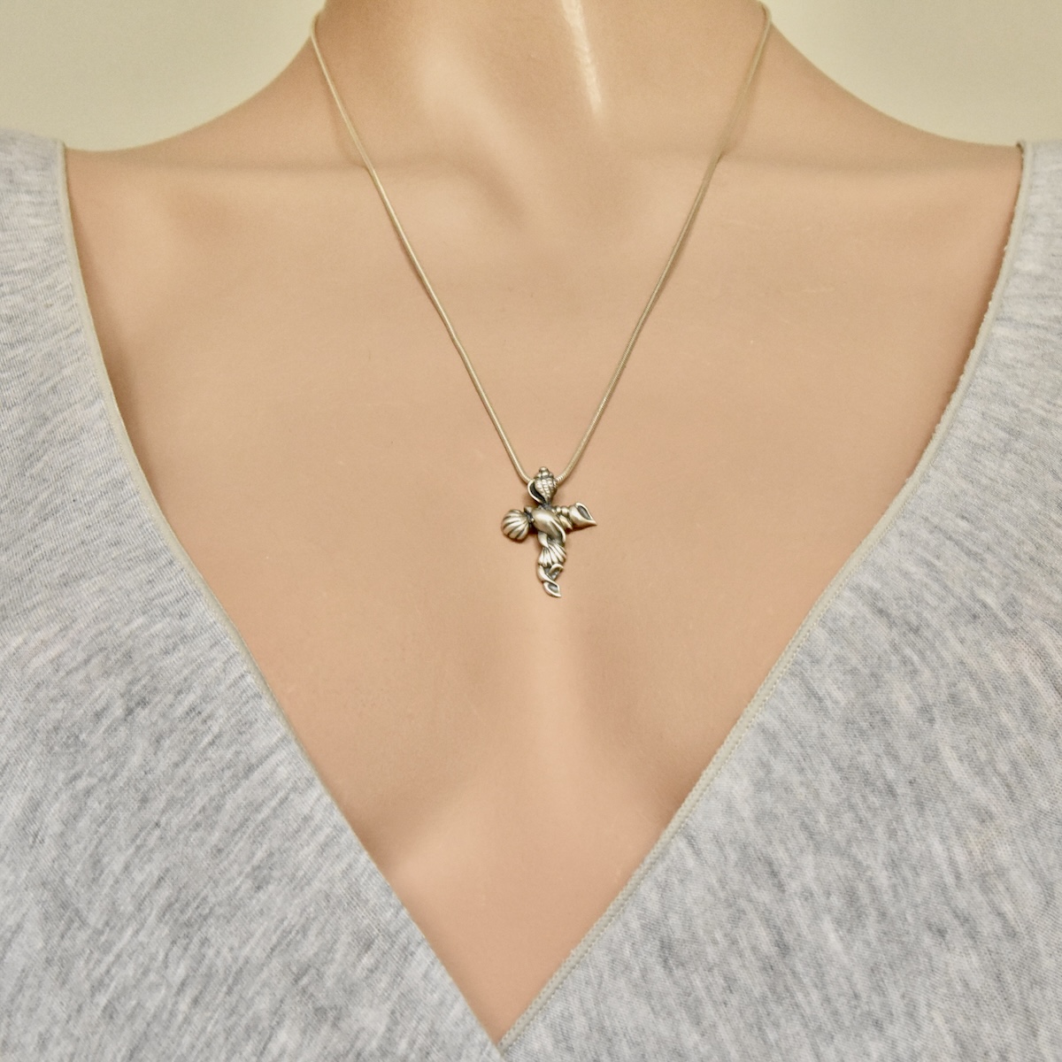 Sterling Silver 925 Seashell Cross Necklace Pendant Nautical Design Sea Ocean Marine Nature Jewelry - Image 3