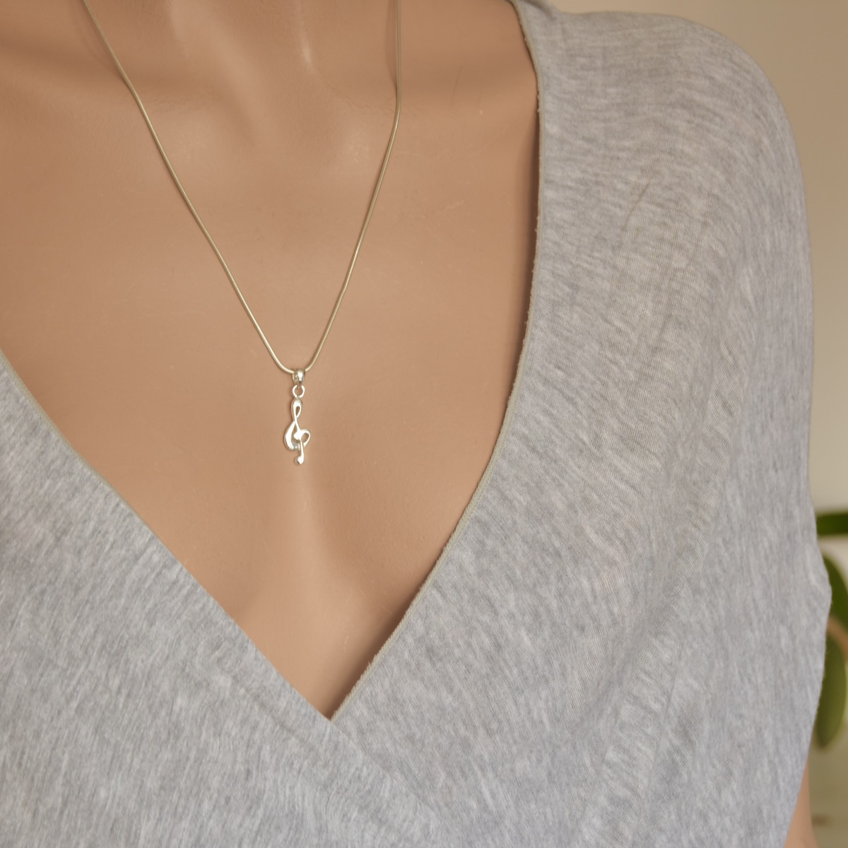 Treble Clef Note Pendant Sterling Silver 925 Music Note Charm Treble Clef Musician Gift Jewellery Unisex Graduation Gift Music Teacher Gift - Image 3