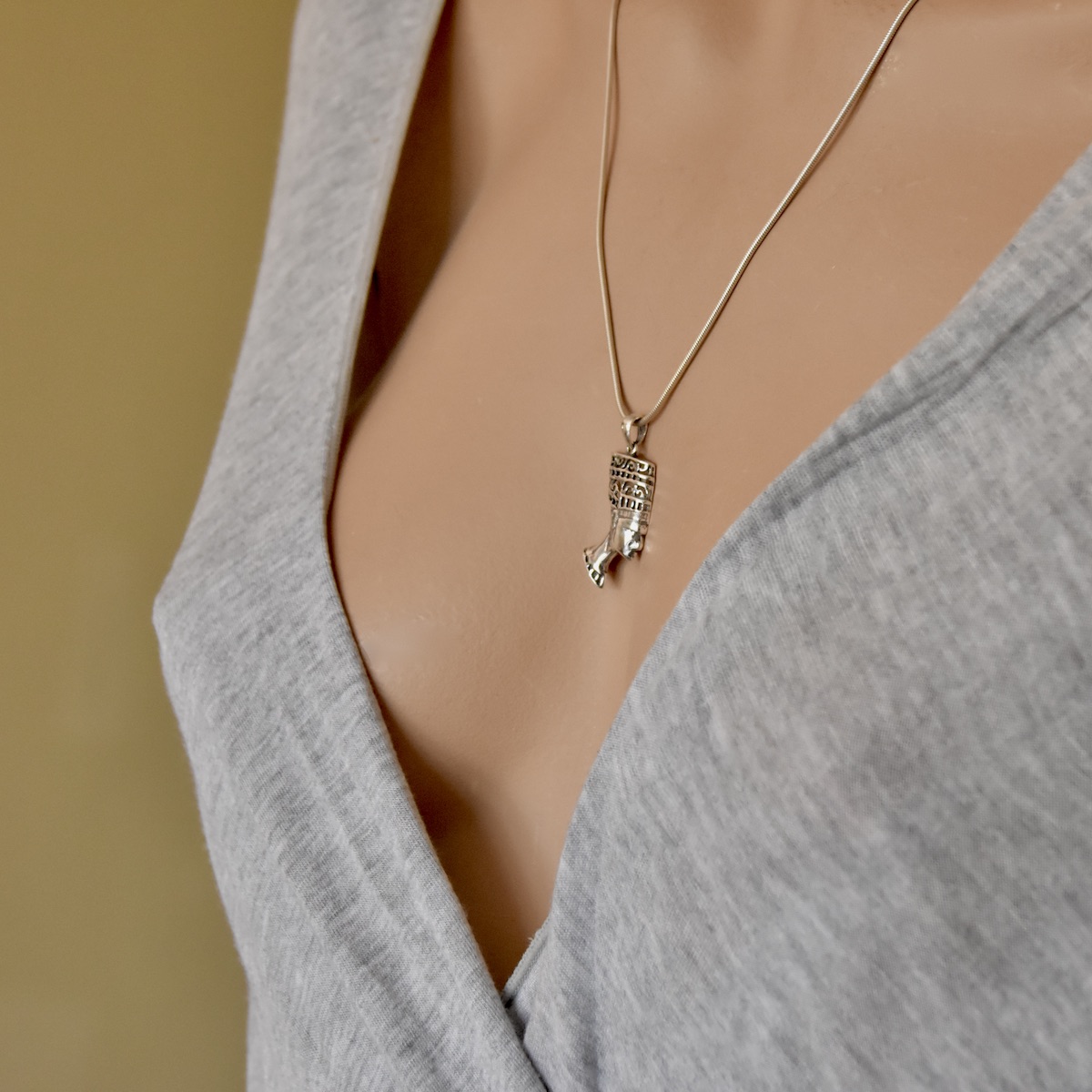 Nefertiti Pendant Sterling Silver 925 Egyptian Queen Unisex Jewellery Charm Necklace Gift Present - Image 4