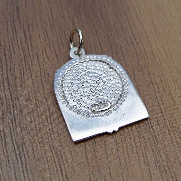 Sterling Silver 925 Half Round Virgin Mary Religious Oxidised Necklace Pendant - Image 3