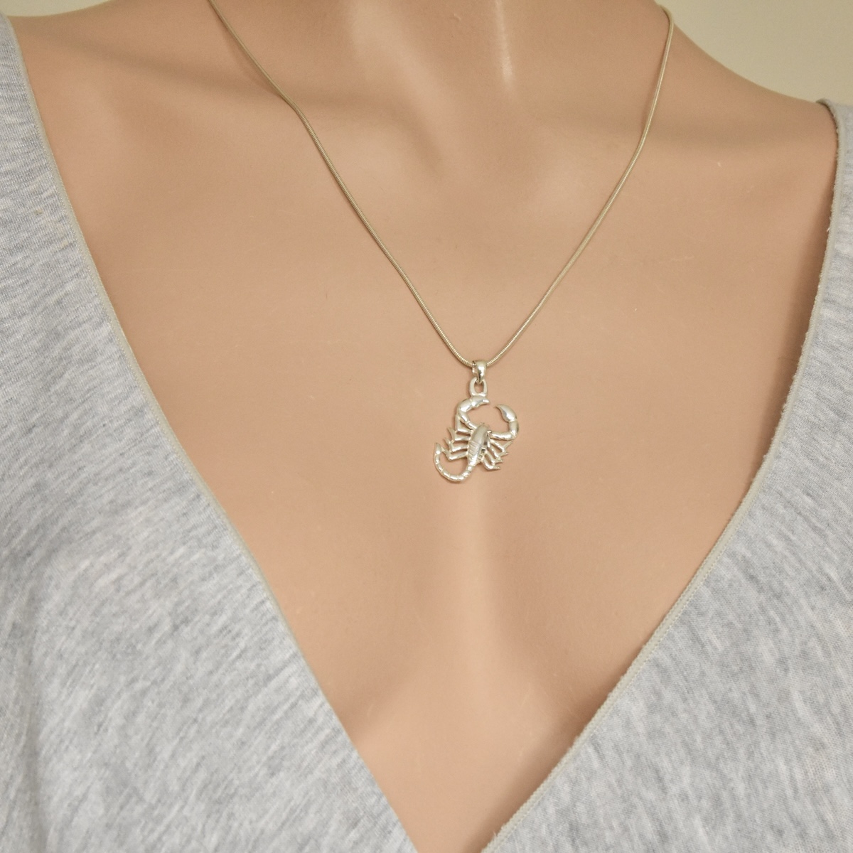 Sterling Silver 925 Scorpion Pendant Zodiac Horoscope Celestial Necklace Jewelry - Image 3